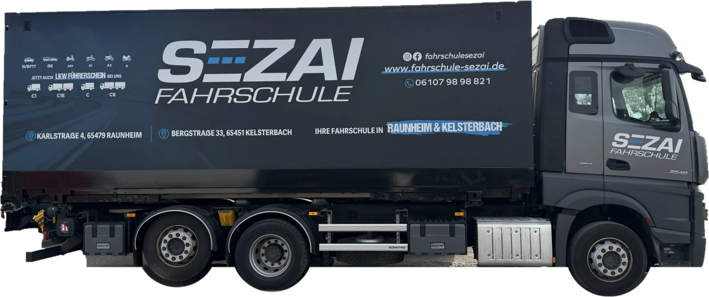 Lkw der Fahrschule Sezai